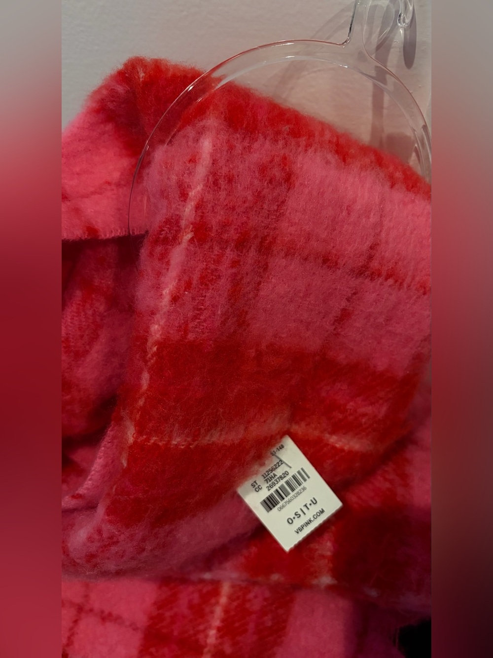 PINK Victoria’s Secret – Preppy Plaid Christmas Scarf 🎀🎄 in Hotpink & Red - Picture 5 of 8
